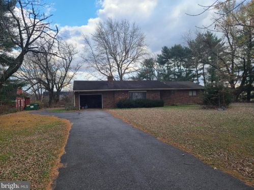 1138 Rte 45, Pilesgrove NJ 08098-2530 exterior