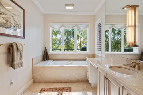 74 De Silva Is Dr, Mill Valley CA 94941-3036 exterior