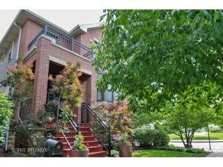 2459 Bradley Pl, Chicago IL  60618-3730 exterior