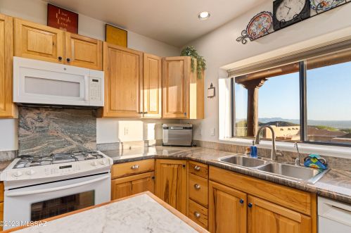 4275 Lightning Ridge Trl, Tucson AZ  85745-8716 exterior