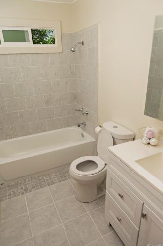 1717 Noe St, Honolulu HI 96819 exterior