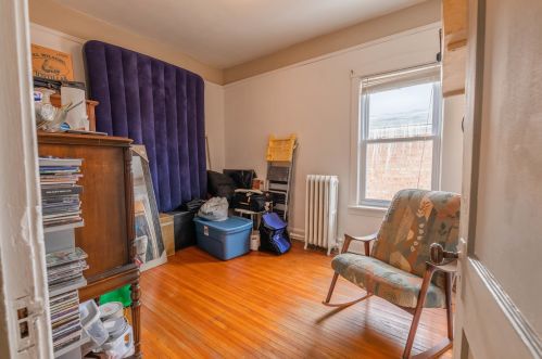 2837 Moody Ave, Chicago IL 60646-5309 exterior