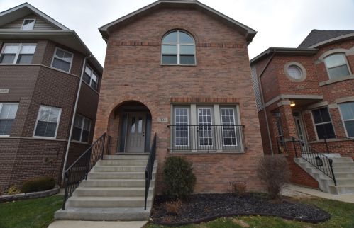 1304 105th Pl, Chicago, IL 60643-2920