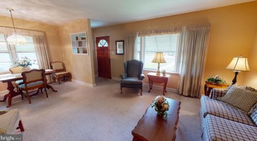 405 Marie Ave, Glen Burnie, MD 21060-6517