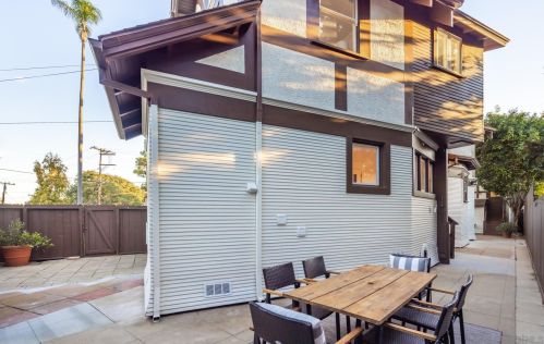 936 Adella Ave, San Diego CA  92118-2621 exterior