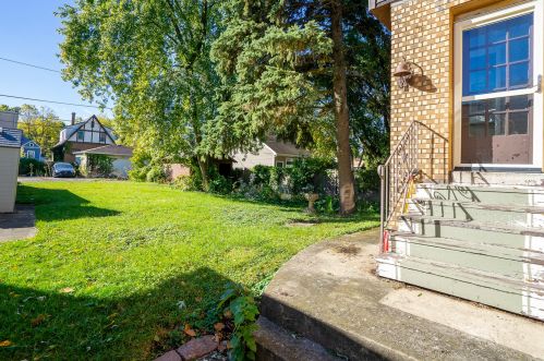 956 Campbell St, Joliet IL 60435-6965 exterior