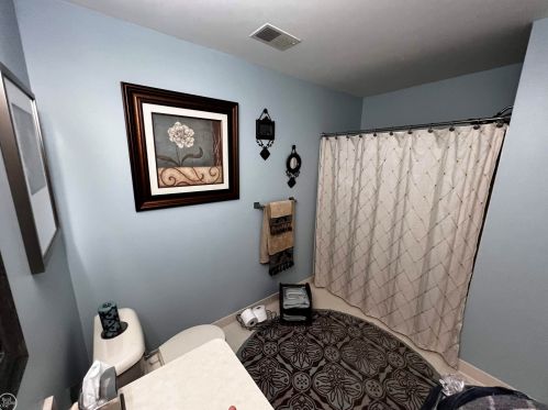 16331 Grandview Dr, Macomb Township MI 48044-4068 exterior