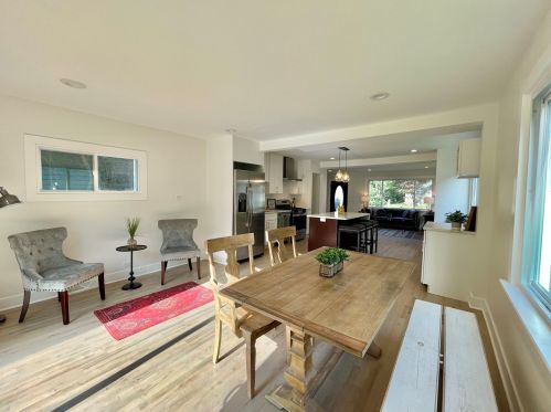 468 Emroy Ave, Elmhurst IL  60126-2019 exterior