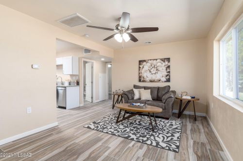 1239 Beverly Ave, Tucson, AZ 85712-4903