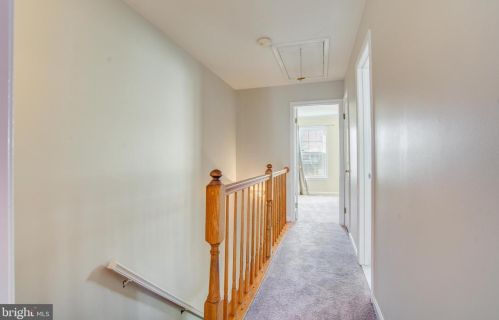 7818 Colonial Springs Blvd, Alexandria VA  22306-2864 exterior