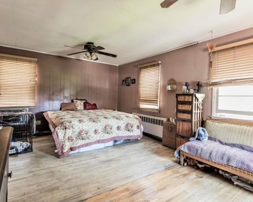 72 Nehring Ave, Babylon NY 11702-2426 exterior