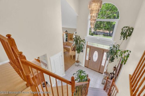 195 Gomberg Ave, Jackson Twp NJ 08527-1164 exterior