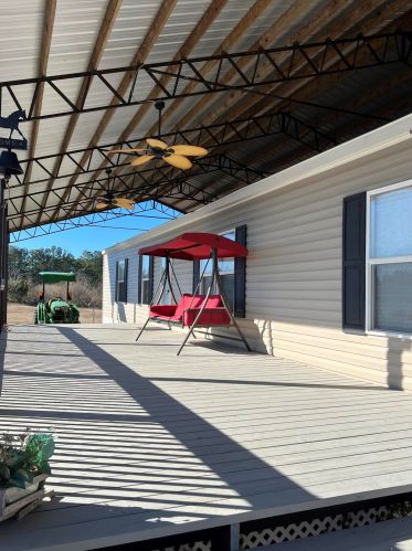 1069 Railroad Ave, Defuniak Springs FL  32433 exterior