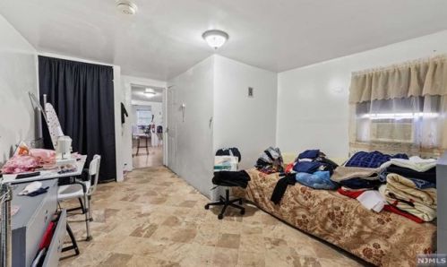 11 Elm St, Paterson NJ 07501-1859 exterior