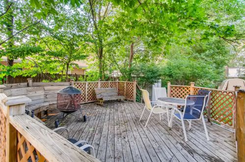 711 Morris Ave, Hillside IL 60162-1132 exterior