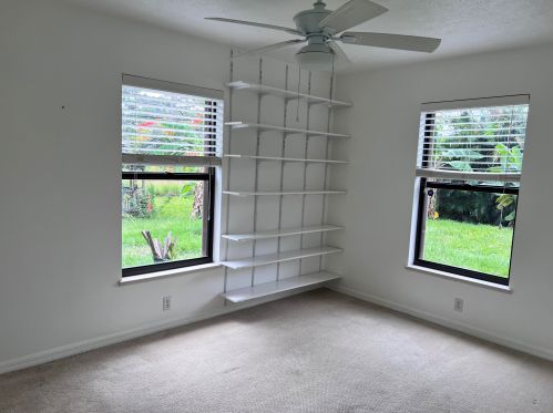 5302 Sunset Blvd, Fort Pierce FL  34982-3876 exterior