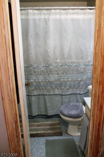 148 Columbus Ave, Hasbrouck Heights NJ 07604-1621 exterior