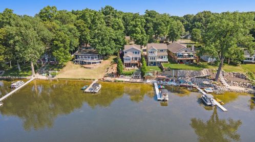 1216 Frst Dr, Kalamazoo MI 49002-6318 exterior