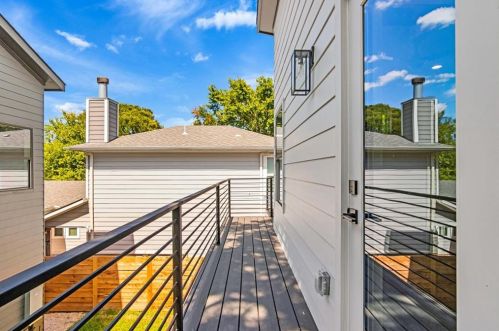 1308 13 St, Austin TX 78702-2553 exterior