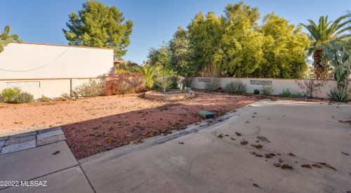 263 Abrego Dr, Green Valley AZ 85614-1504 exterior