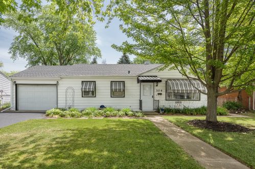 304 Hammes Ave, Joliet, IL 60436-1108