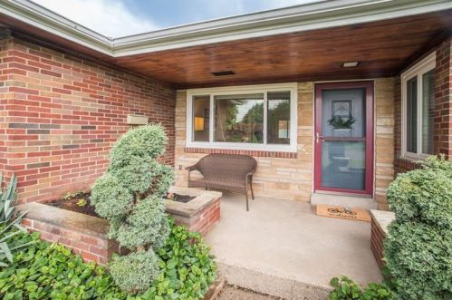 303 Park Pl, Pittsburgh, PA 15237-3612