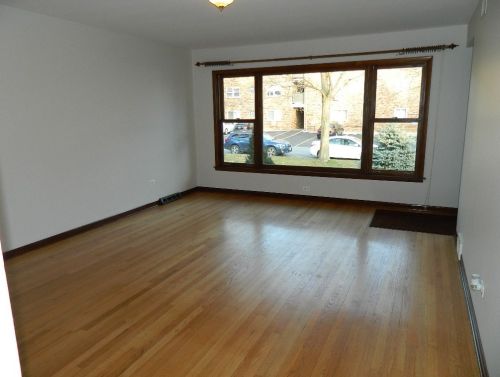 608 Euclid Ave, Elmhurst IL 60126-5141 exterior