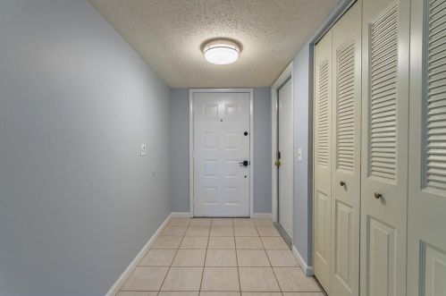 13507 Capitol Dr, Tampa FL  33613-3105 exterior