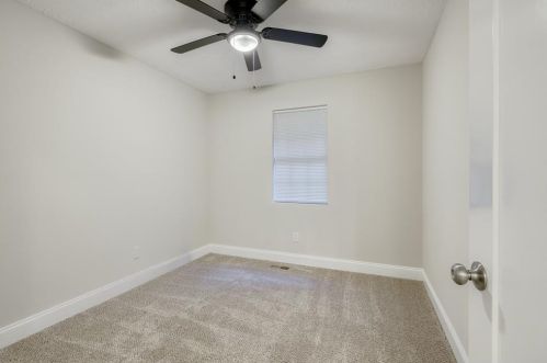 7058 Oakhill Cir, Austell GA 30168-6856 exterior