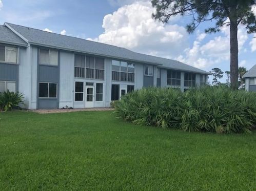 5757 Deer Run Dr, Fort Pierce FL  34951-3312 exterior