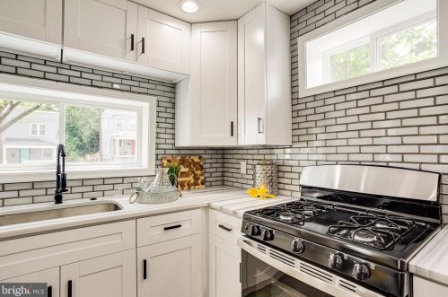 4431 Foote St, Washington DC  20019-4728 exterior