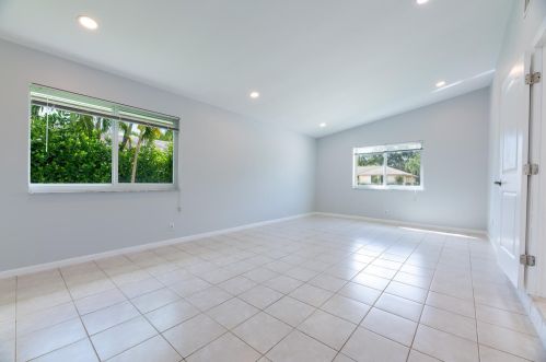 441 53rd St, Boca Raton FL  33487-3750 exterior