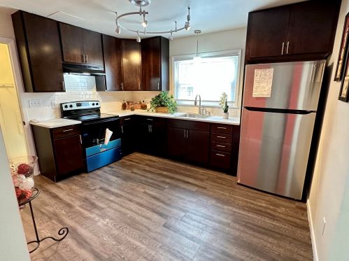 5110 48th St, Milwaukee, WI 53220-5009