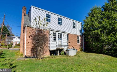 1906 August Dr, Silver Spring MD 20902-4013 exterior