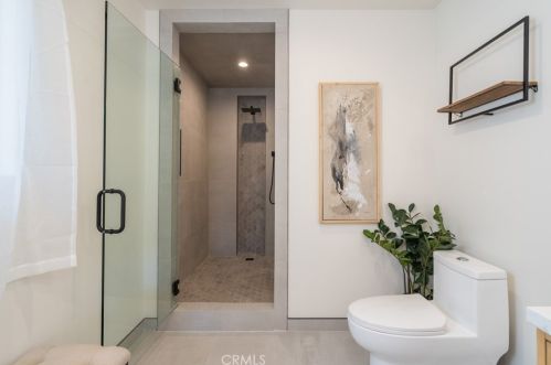 14291 Prospect Ave, Tustin CA  92780-2316 exterior