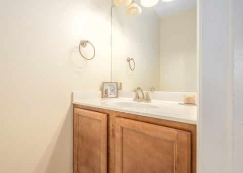 187 Mayo Ct, Elmhurst IL  60126-5158 exterior