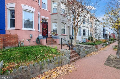 44 Randolph Pl, Washington, DC 20001-1124