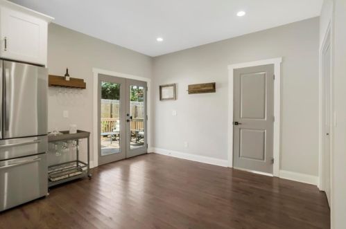 1863 Francis Ave, Atlanta GA  30318-2723 exterior