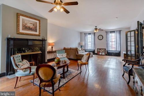 231 Orange St, Lancaster PA  17602-2914 exterior