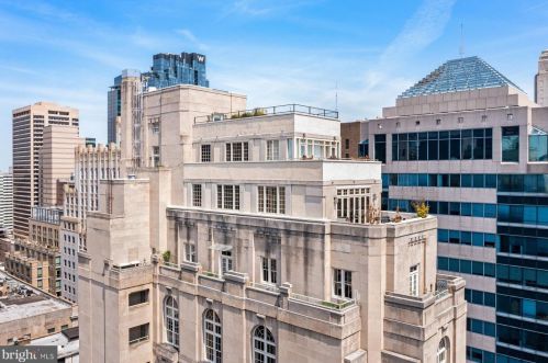 1601 Locust St, Philadelphia PA 19102-3314 exterior