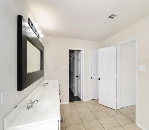 9519 Barr Spg Dr, Humble TX 77396-4229 exterior