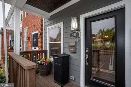 2011 Gales St, Washington, DC 20002-4735