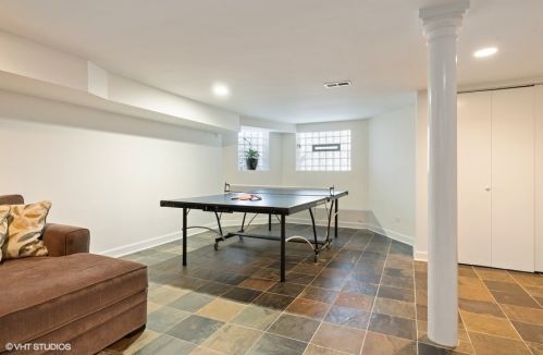 3705 Magnolia Ave, Chicago IL 60660-1496 exterior