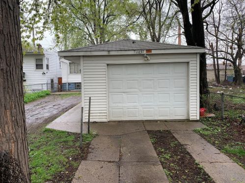 11837 Sangamon St, Chicago, IL 60643-5235