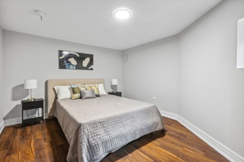 4647 Lawler Ave, Chicago IL  60638-2009 exterior