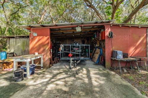 6809 Mary Lou Dr, Riverview FL 33578-9575 exterior