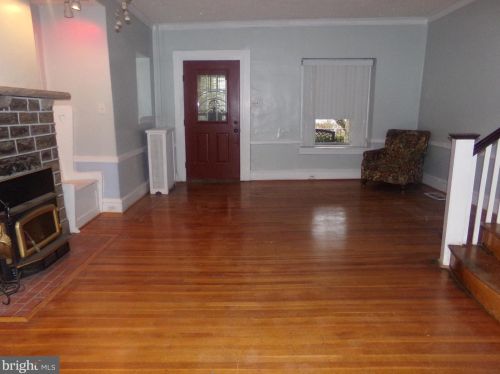 1021 64 St, Philadelphia PA 19151-3127 exterior