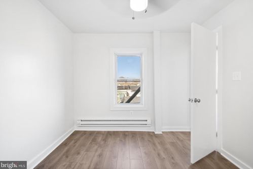 3452 Frankford Ave, Philadelphia PA 19134-2651 exterior