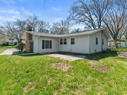 6175 122nd St, Milwaukee WI  53225-1005 exterior