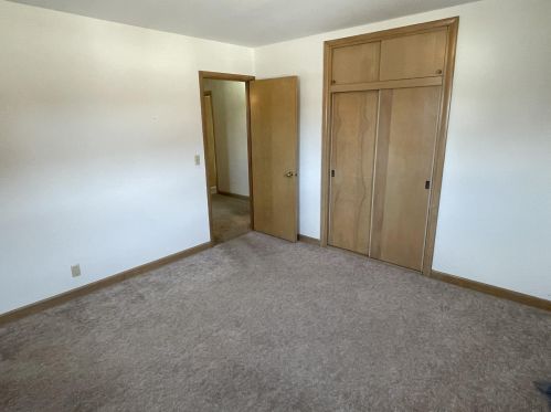 3752 78th St, Milwaukee WI  53220-1604 exterior